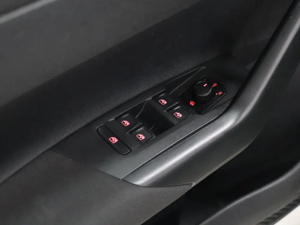 Volkswagen Polo 1.0 TSI Comfortline Business [APPLE CARPLAY uit 2019, foto 9