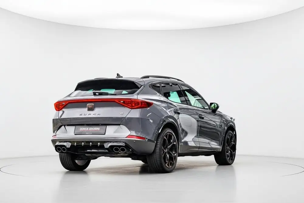 Cupra Formentor 2.0 TSI 4DRIVE /Pano/Carbon/Kuipstoelen/310p uit 2022, foto 3