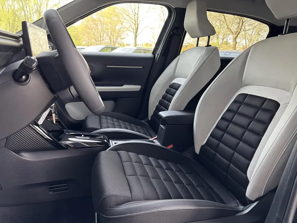Citroën C3 Aircross Citroen Ë-C3 Aircross Max 113pk Extended R uit 2026, foto 8