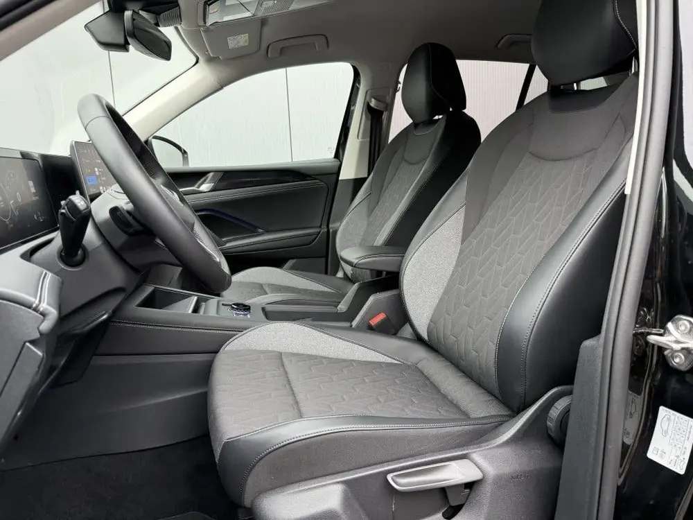 Volkswagen Tiguan 1.5 eTSI Life Edition GOAL Trekhaak 3D Cam uit 2025, foto 10