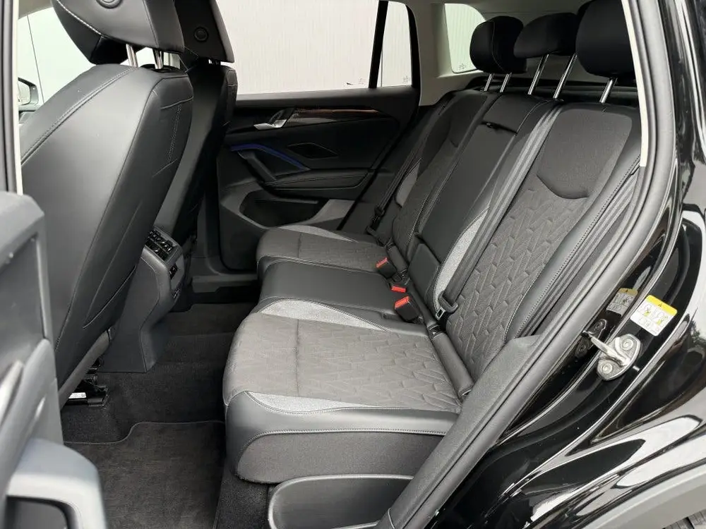 Volkswagen Tiguan 1.5 eTSI Life Edition GOAL Trekhaak 3D Cam uit 2025, foto 11