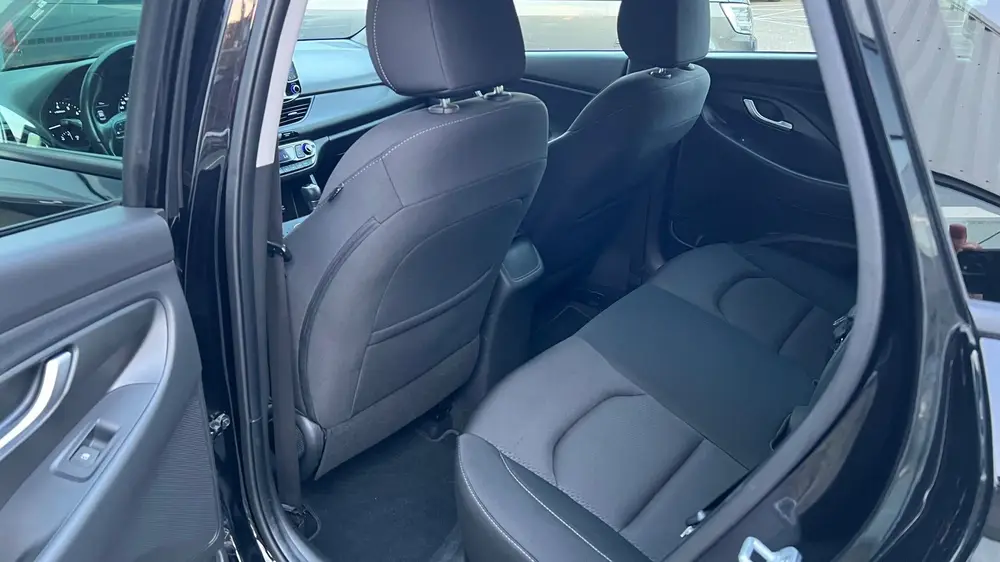 Hyundai i30 1.4 T-GDI Comfort AUTOMAAT uit 2019, foto 10