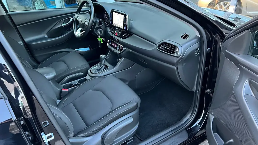 Hyundai i30 1.4 T-GDI Comfort AUTOMAAT uit 2019, foto 12