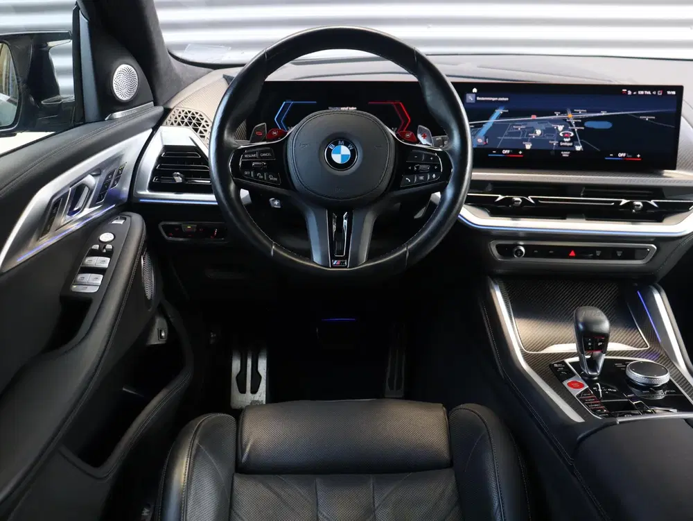 BMW XM PHEV uit 2023, foto 10