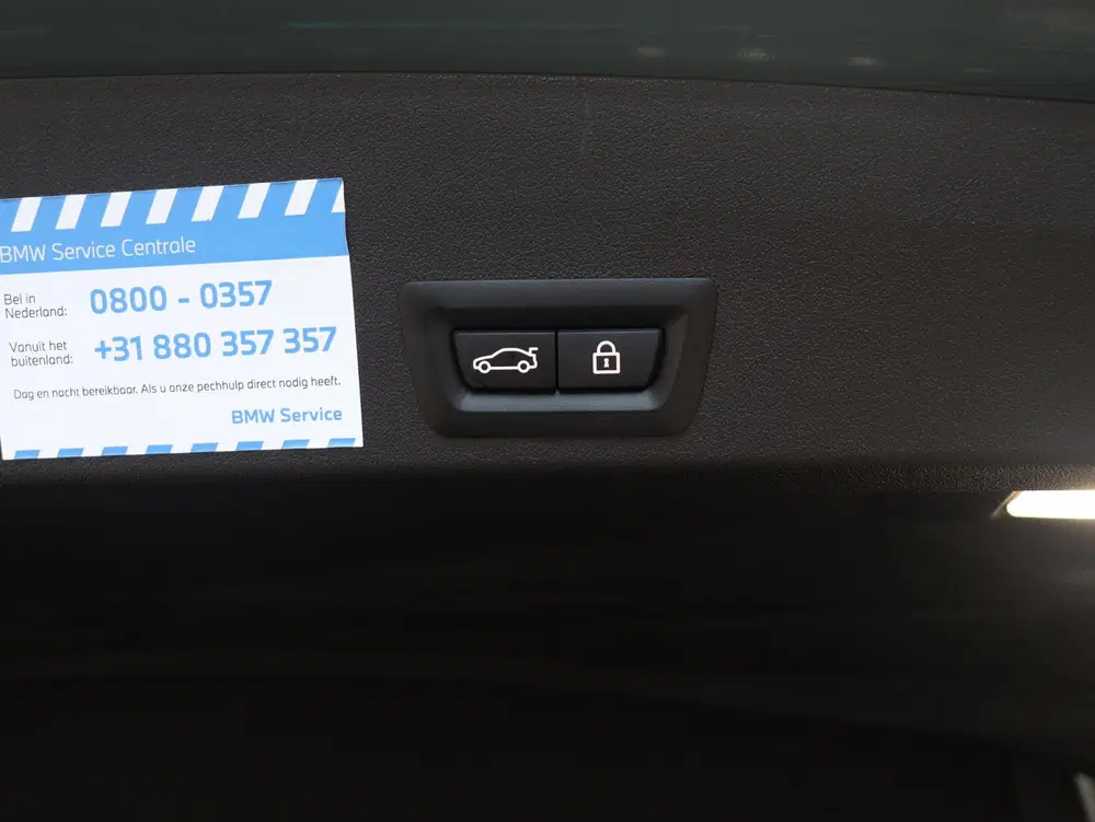 BMW XM PHEV uit 2023, foto 14
