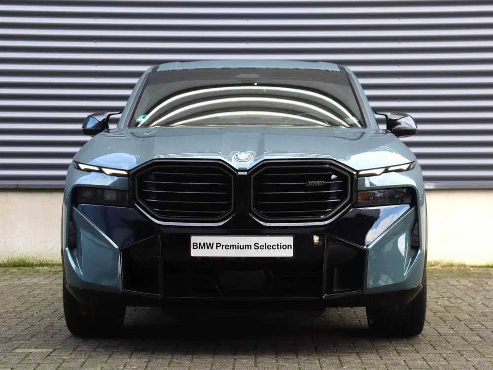 BMW XM PHEV uit 2023, foto 3