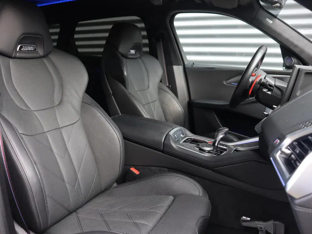 BMW XM PHEV uit 2023, foto 9