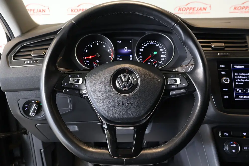 Volkswagen Tiguan Allspace 1.5 TSI Comfortline Business 7p N uit 2020, foto 14