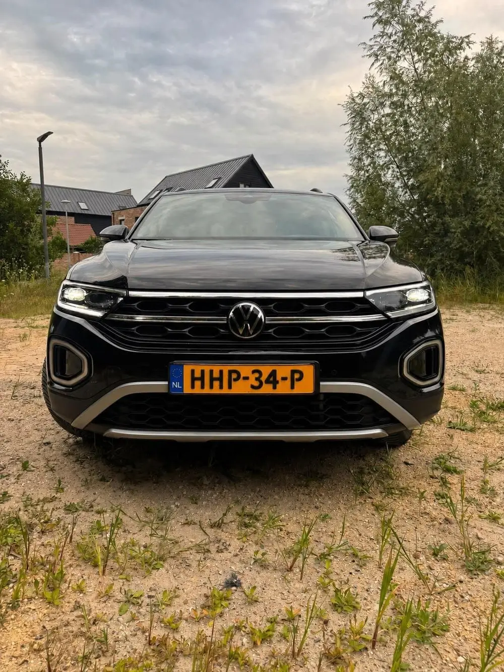 Volkswagen T-Roc 1.5 TSI Life Business uit 2023, foto 20
