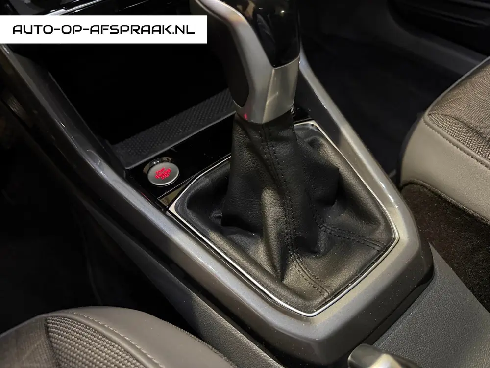 Volkswagen T-Cross 1.0 TSI Style Automaat Virtual Camera Nav uit 2020, foto 20