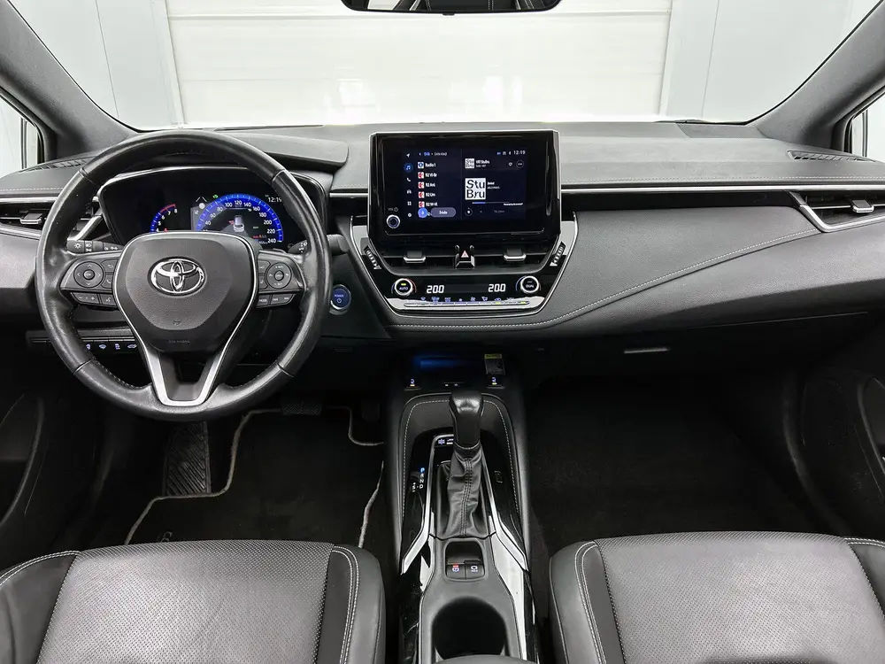 Toyota Corolla 2.0 Hybrid Executive Premium uit 2022, foto 5