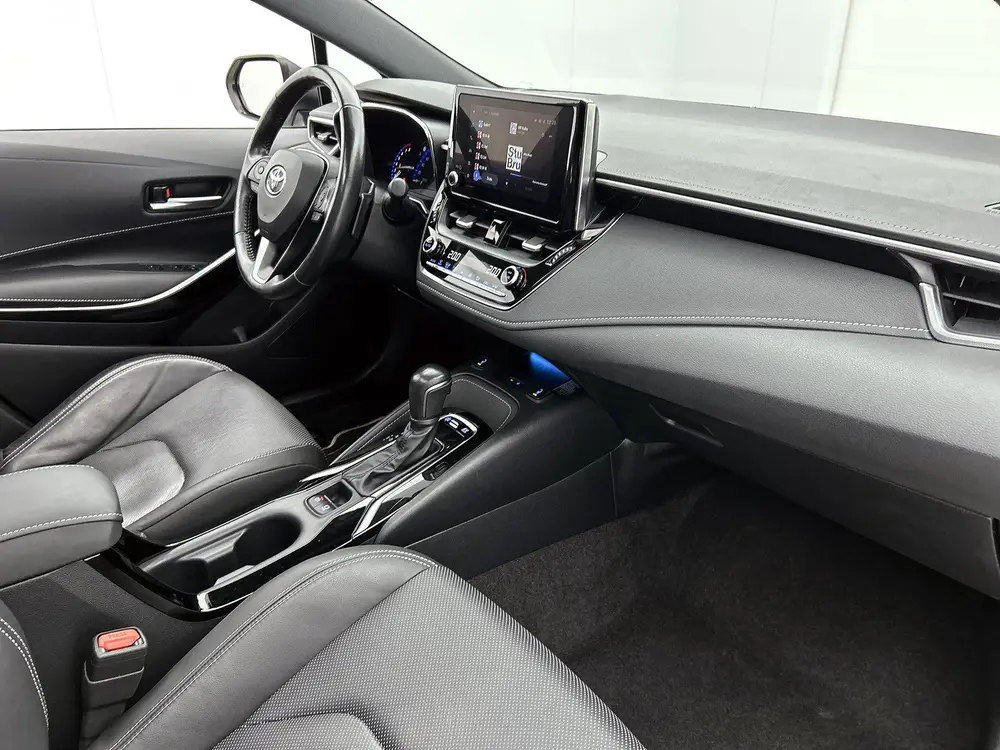 Toyota Corolla 2.0 Hybrid Executive Premium uit 2022, foto 7