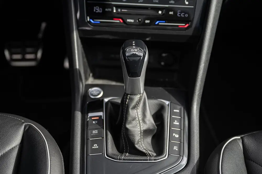Volkswagen Tiguan 1.4 TSI eHybrid R-Line PANO TREKHAAK ACC S uit 2023, foto 17