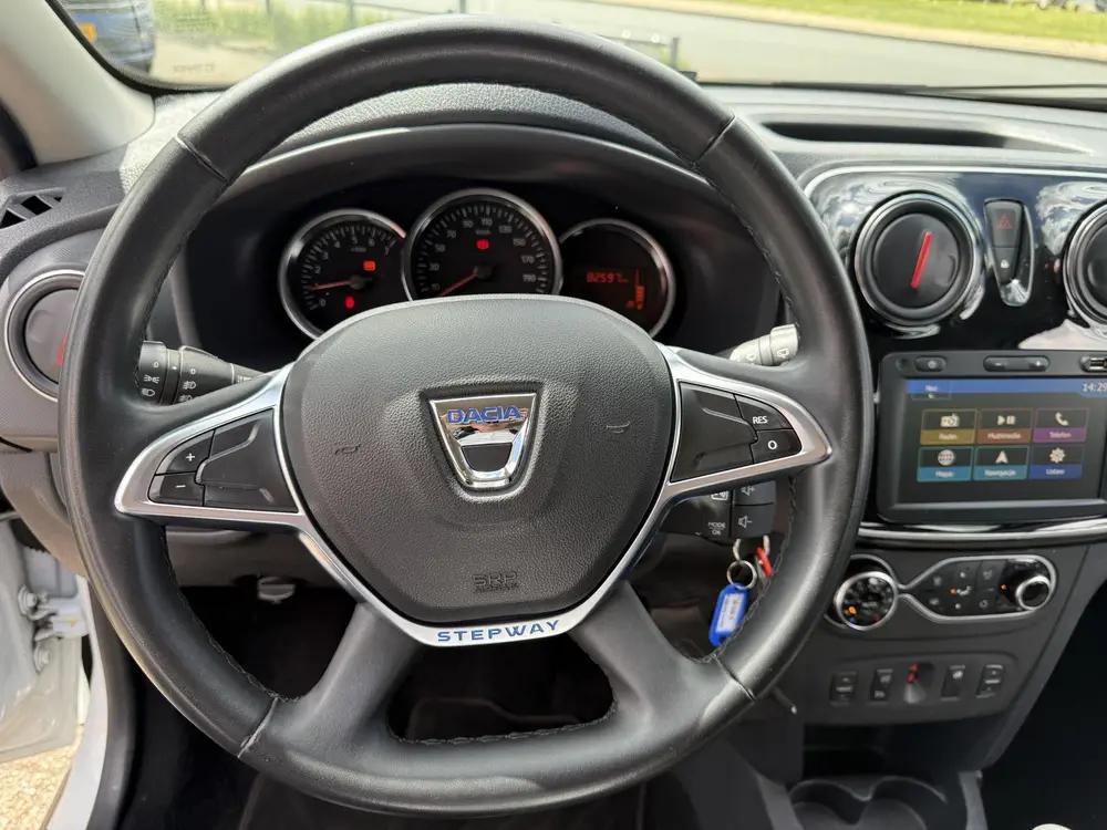 Dacia Sandero 0.9 TCe Tech Road PDC uit 2020, foto 12