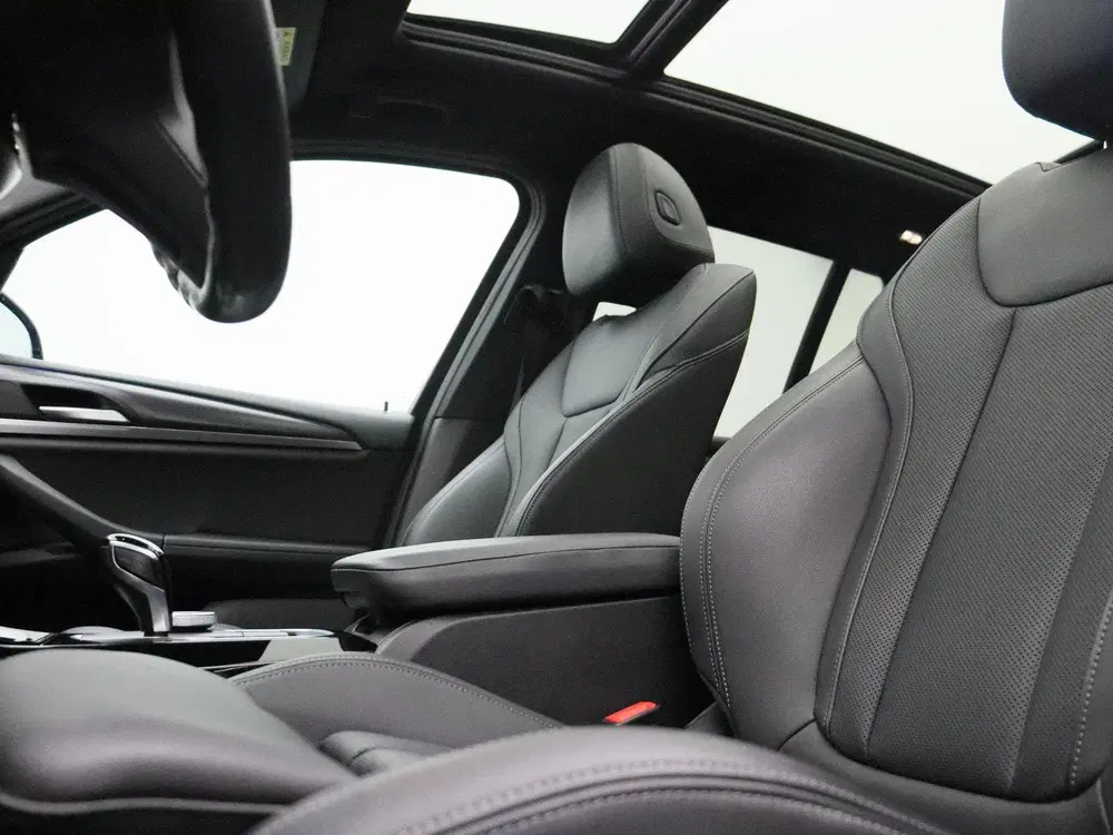 BMW X3 xDrive30e M Sportpakket uit 2022, foto 12