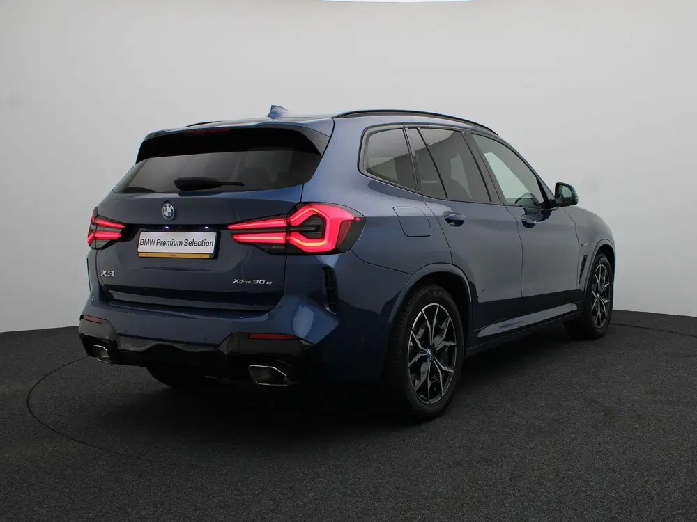 BMW X3 xDrive30e M Sportpakket uit 2022, foto 2