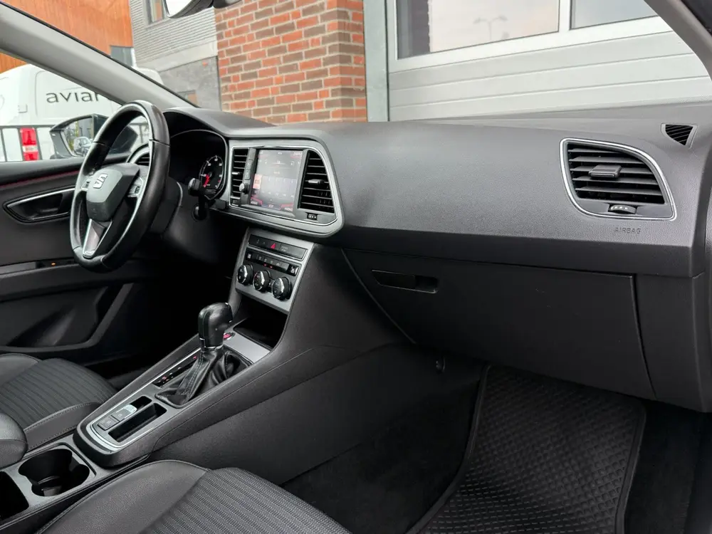 SEAT Leon 1.6 TDI Xcellence Business Intense! Keyless! Navi! uit 2019, foto 14