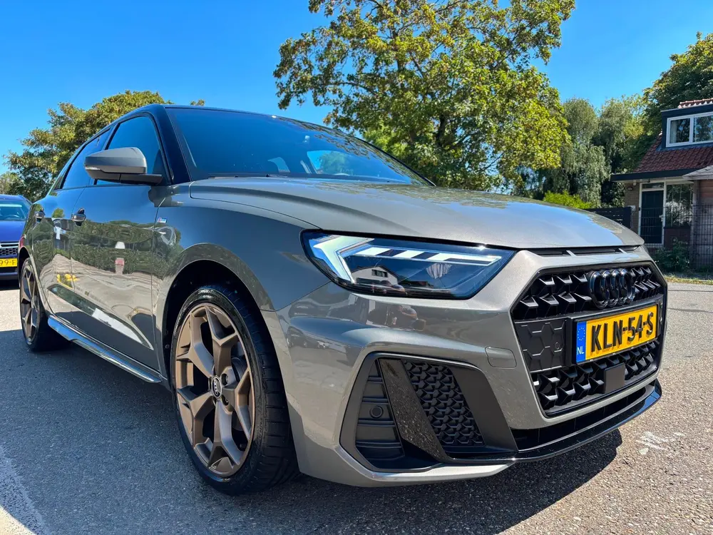 Audi A1 30 TFSI S edition S-line S-tronic 116pk uit 2025, foto 10