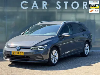 Volkswagen Golf Variant 1.0 eTSI DSG Life Business MASSAGE/C uit 2022