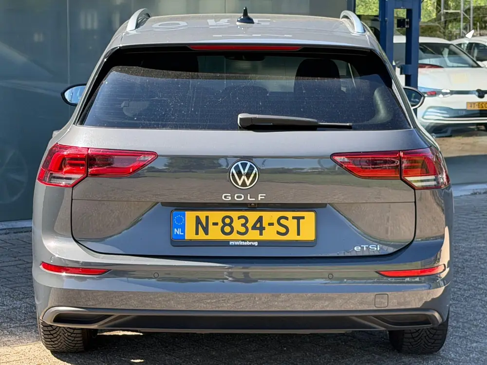 Volkswagen Golf Variant 1.0 eTSI DSG Life Business MASSAGE/C uit 2022, foto 5