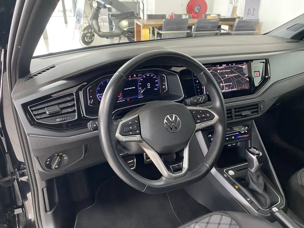 Volkswagen Polo 1.0 TSI R-Line Business DSG 110 PK Panoramad uit 2022, foto 15