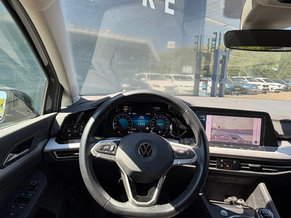 Volkswagen Golf 1.0 TSI Life Business CARPLAY | NAVI uit 2020, foto 10