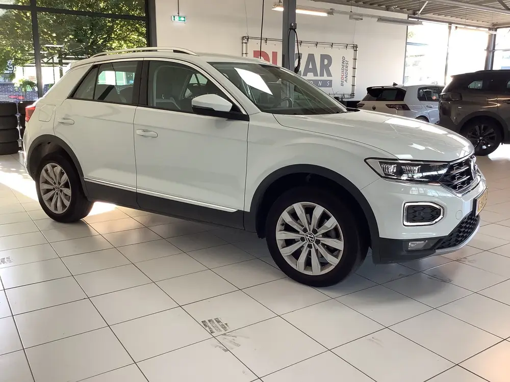 Volkswagen T-Roc 1.5 TSI Sport trekhaak (bj 2021) uit 2021, foto 4