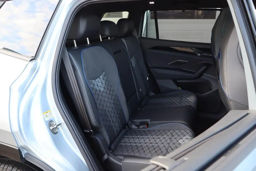 Volkswagen Tayron 1.5 eHybrid 204pk R-Line Edition | Trekhaa uit 2025, foto 15