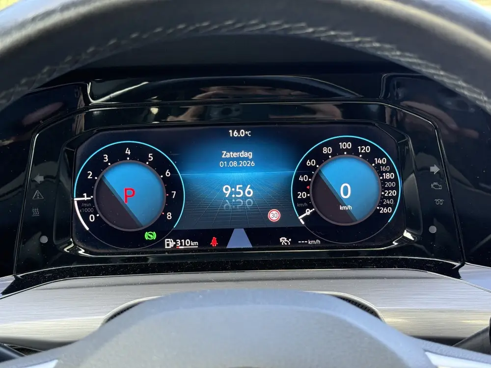 Volkswagen Golf 1.5 eTSI Style 150 pk | pano | trekhaak | 18 uit 2020, foto 17