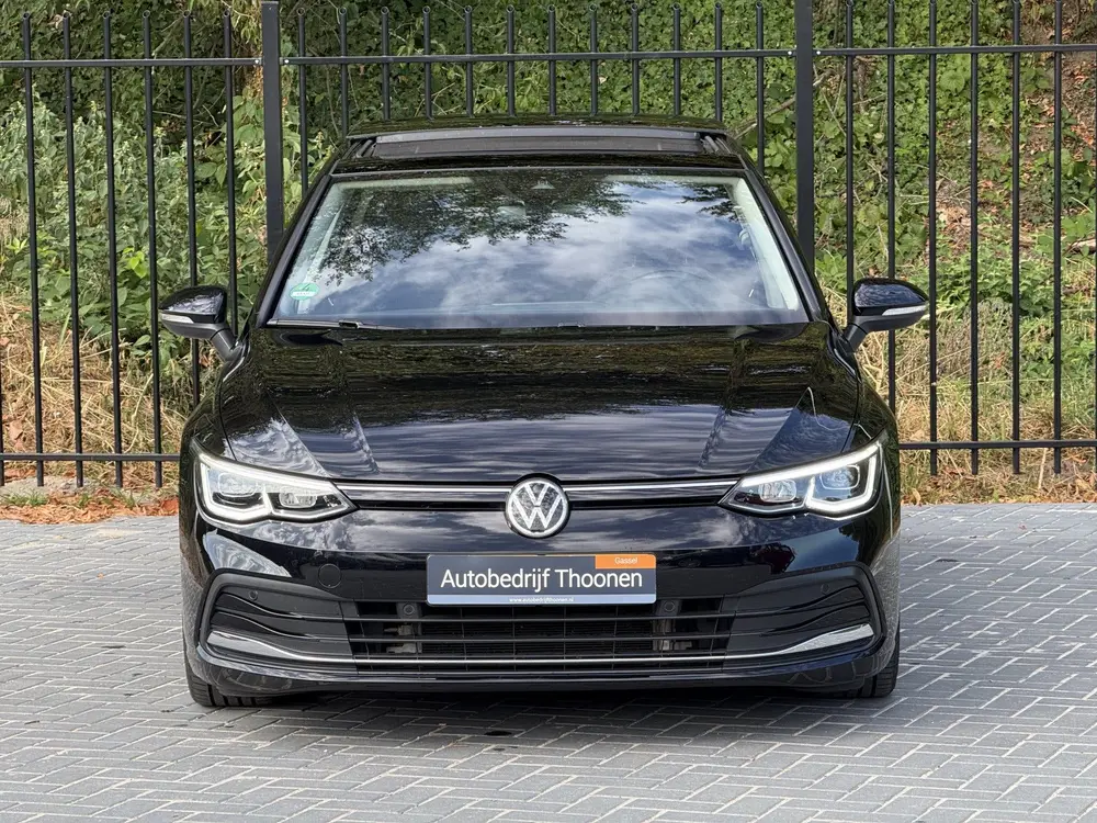 Volkswagen Golf 1.5 eTSI Style 150 pk | pano | trekhaak | 18 uit 2020, foto 4