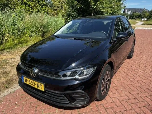 Volkswagen Polo 1.0 TSI Life (bj 2021, semi-automaat) uit 2021