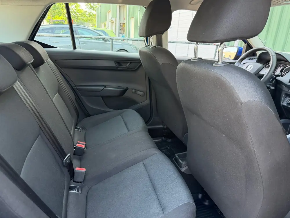 Skoda Fabia 1.0 Active airco DAB+ stoelverwarming uit 2019, foto 14