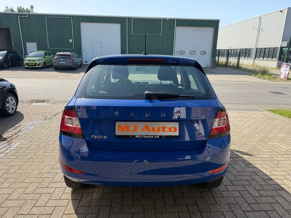 Skoda Fabia 1.0 Active airco DAB+ stoelverwarming uit 2019, foto 4