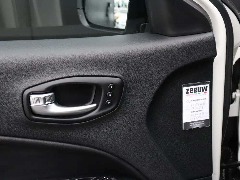 Jeep Compass 4xe 240 Plug-in Hybrid Electric S | LEDER | MEM uit 2021, foto 18