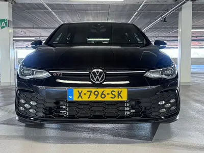 Volkswagen Golf 2.0 TSI 245pk 7-DSG 2023 Zwart uit 2023