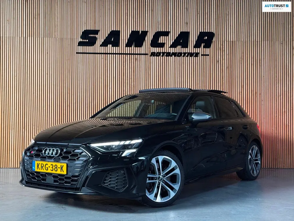 Audi S3 2.0 TFSI quattro 310 PK PANO uit 2023