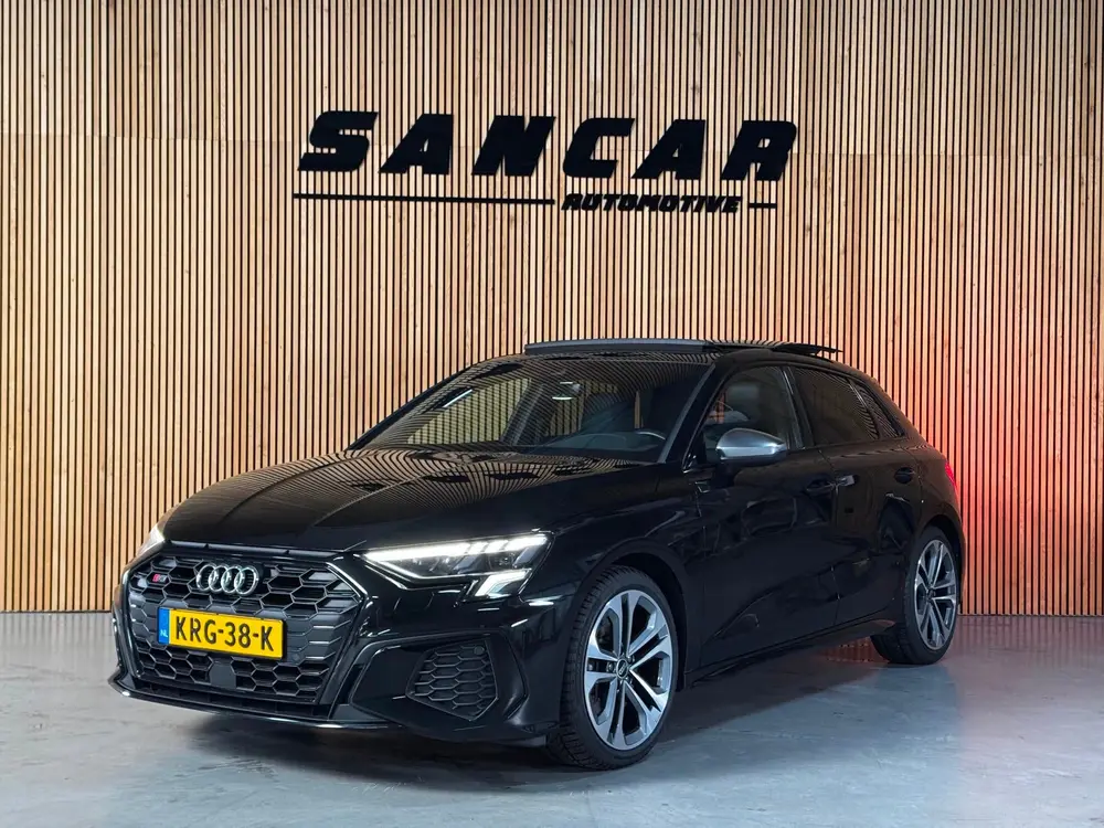 Audi S3 2.0 TFSI quattro 310 PK PANO uit 2023, foto 2