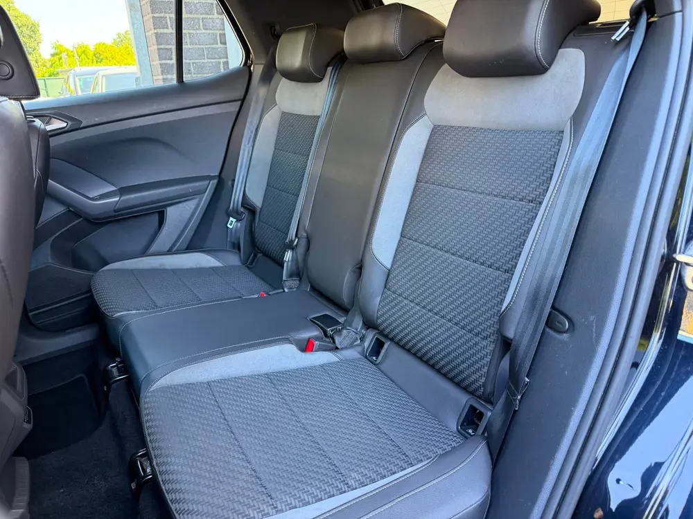 Volkswagen T-Cross 1.0 TSI R-Line|Virtual|Keyless|Stoelverwa uit 2019, foto 14