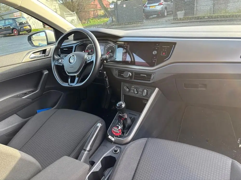 Volkswagen Polo 1.0 MPI Comfortline Navi uit 2019, foto 11