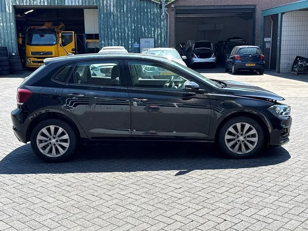 Volkswagen Polo 1.0 TSI Highline , Airco , PDC , Navi uit 2019, foto 2