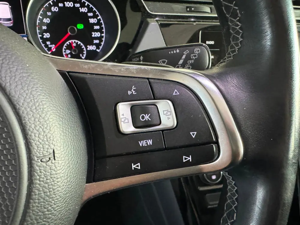 Volkswagen TOURAN 1.5 TSI R-Line 7p Pano|ACC|Keyless|Stoelve uit 2019, foto 13