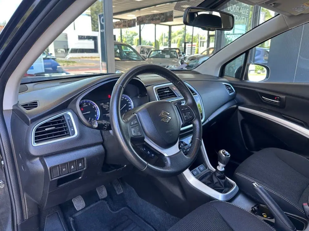 Suzuki S-Cross 1.4 Boosterjet Select '' Camera - Infotaiment uit 2019, foto 13