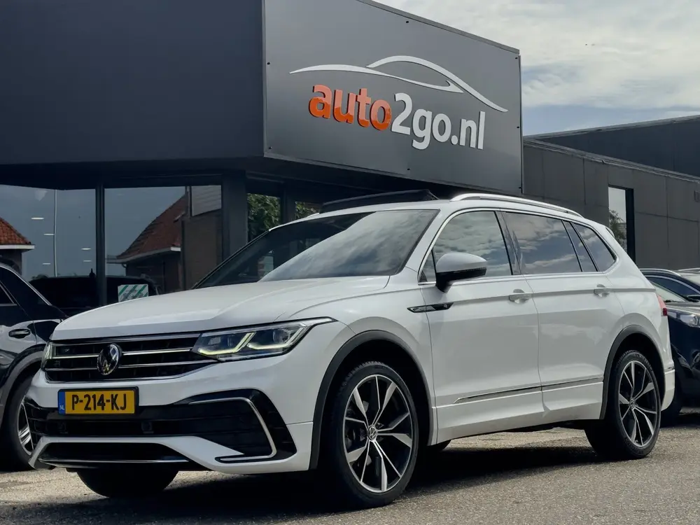 Volkswagen Tiguan Allspace 1.5 TSI AUT7 3X R-LINE 7PERS PANO uit 2022