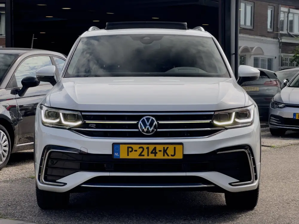 Volkswagen Tiguan Allspace 1.5 TSI AUT7 3X R-LINE 7PERS PANO uit 2022, foto 5