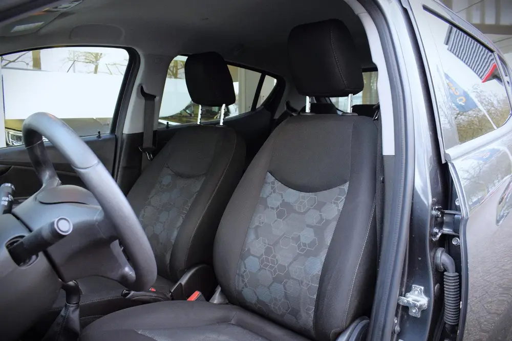 Opel Karl 1.0 Rocks Online Edition NAV uit 2019, foto 3