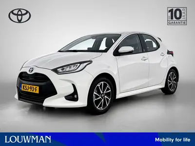 Toyota Yaris 1.5 Hybrid Dynamic uit 2022