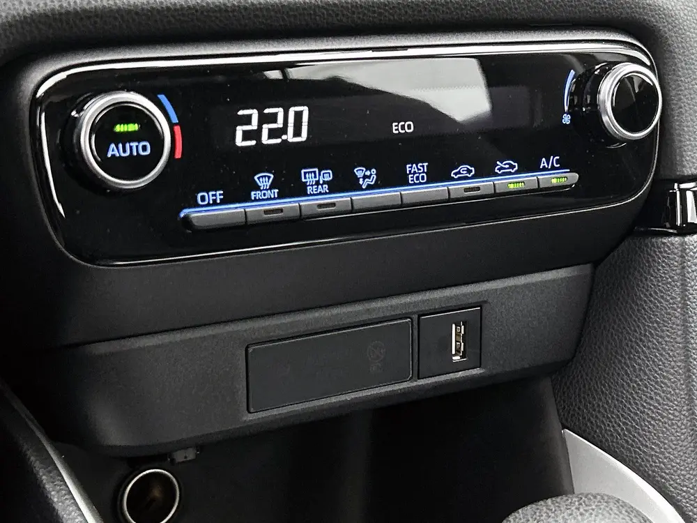Toyota Yaris 1.5 Hybrid Dynamic uit 2022, foto 9