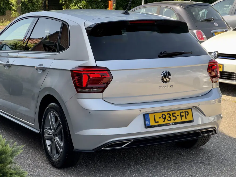 Volkswagen Polo 1.0 TSI AUT7 R-LINE HIGHLINE NAVI DIGI-DASH uit 2021, foto 16