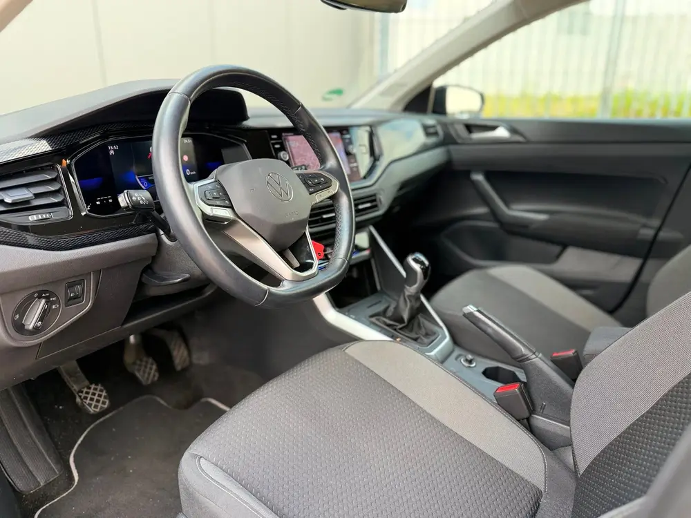 Volkswagen Polo 1.0 TSI Life Business | Navigatie | Climate uit 2022, foto 4