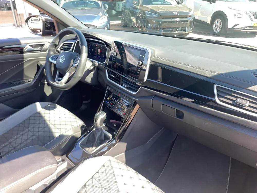 Volkswagen T-Roc 1.5 TSI R-Line Edition *Automaat*Navi via C uit 2025, foto 14